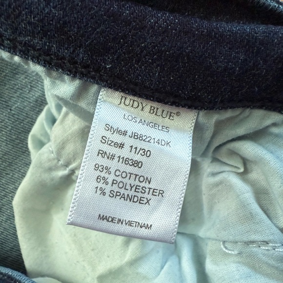 Judy Blue Dark Wash Skinny Jeans - Picture 3 of 3